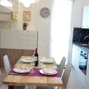 https://rori-apartment.it-tuscanyhotel.com