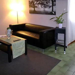 Hotel Papillon, San Polo dʼEnza in Caviano